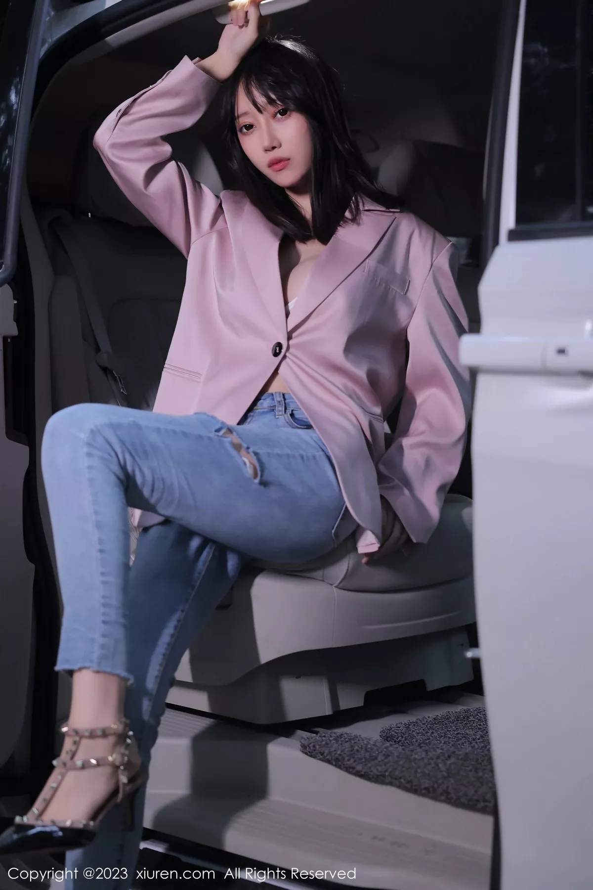 [XiuRen秀人网]第6355期玥儿玥写真-秀人资源网